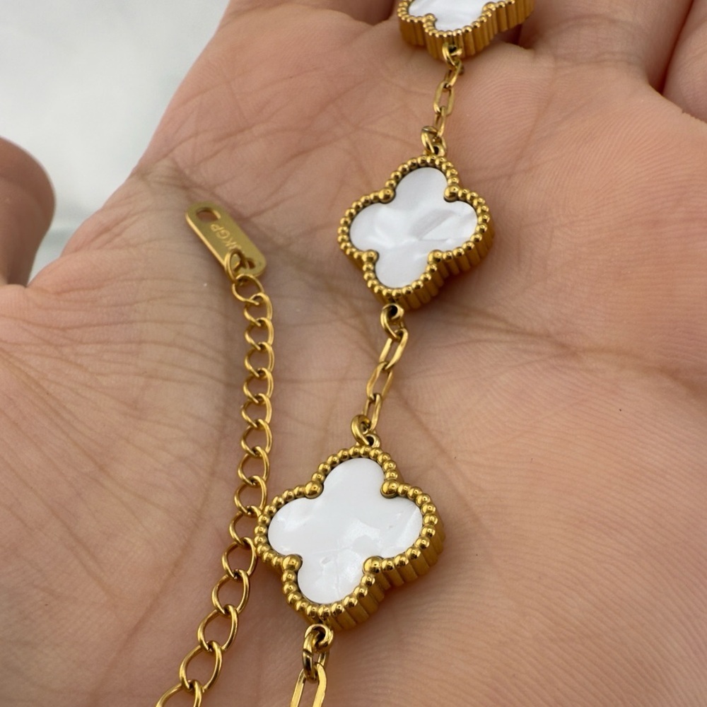 Luxury Alhambra 18k Gold Plated Gold and White Clover Bracelet